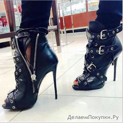 Женские ботинки