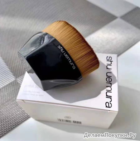     SHU UEMURA PETAL 55 FOUNDATION BRUSH,  